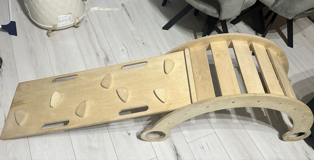 Bujak drewniany Baby Wood M z poduchą + zjeżdżalnia