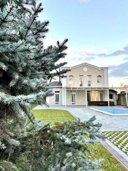 Оренда будинку в Рудиках (Козин)/ автономний/закрите котеджне містечко