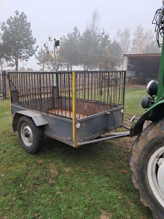 Przyczepka 1 osiowa rolnicza