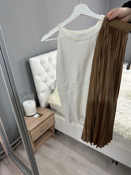 Спідниця пліссе в гірчично шоколадному кольорі