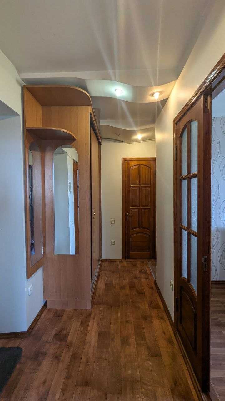 (4) 3 ком квартира на ул. Старицкого