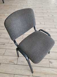 Krzesło iso krzesła z pokrowcem