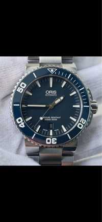 Чоловічий годинник Oris Aquis Date 733 7653 4128 RS 4 26 34EB