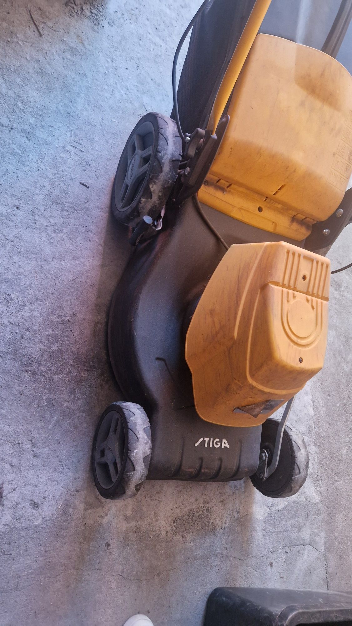 Kosiarka elektryczna STIGA Combi 48 ES