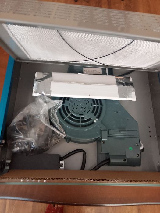 Okap kuchenny stał nierdzewna