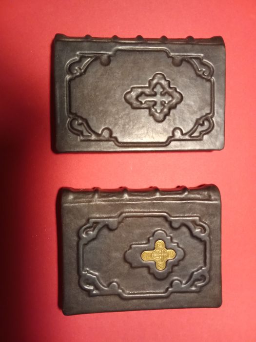 Реставрация книг. Реставрація старовинних книг.