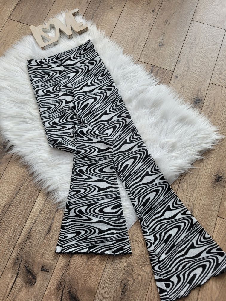 Spodnie dzwony xs zebra mazaje