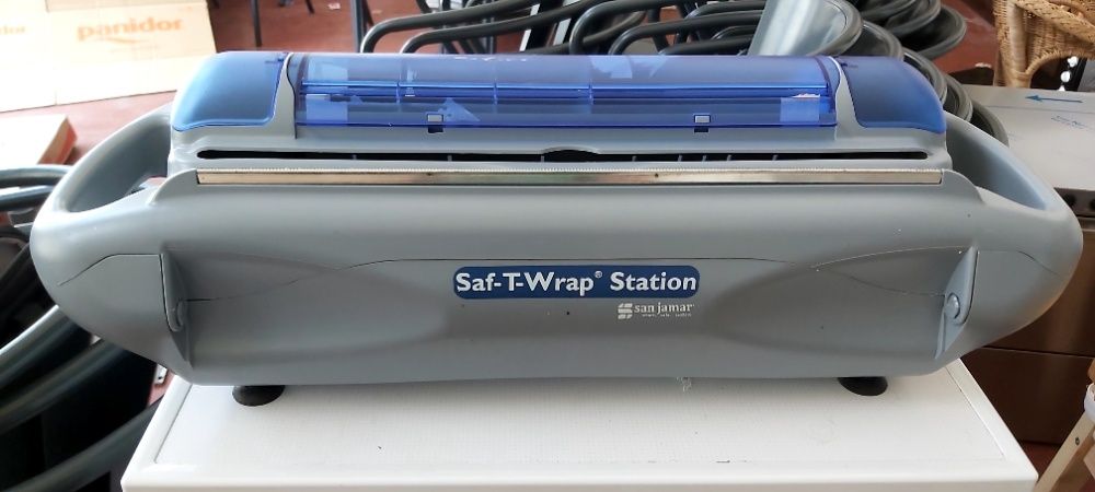 Dispensador de filme e etiquetadora Saf-T-Wrap Station San Jamar