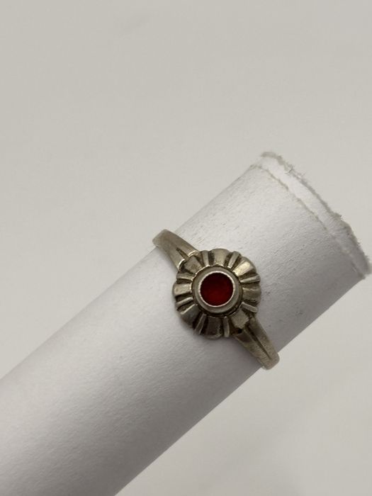 Dziecięcy pierscionek 1888