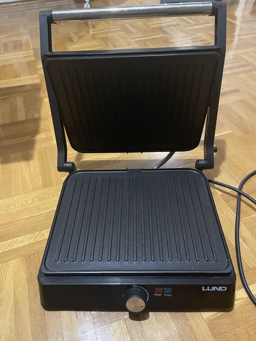 Grill elektryczny LUND