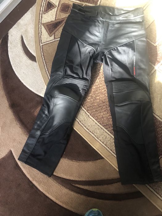 Мотоштани.  REV’ITI