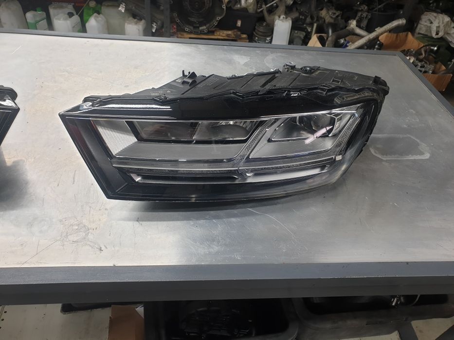 Фари фара Audi q7 4m fulled  4m0941034 4m0941033 ауді фуллед