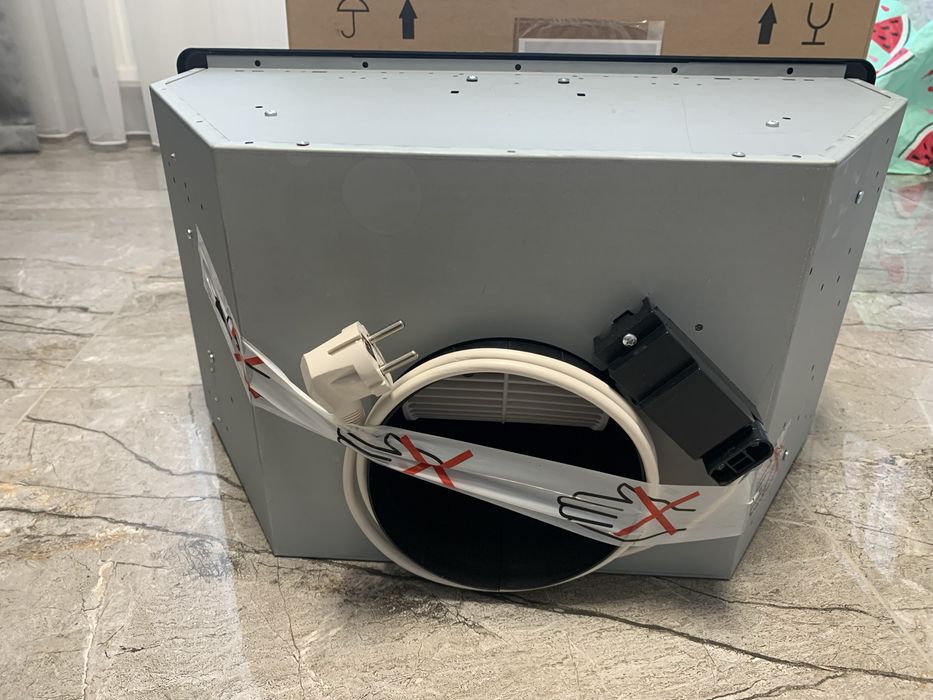 LFG525K Компактна витяжка Electrolux