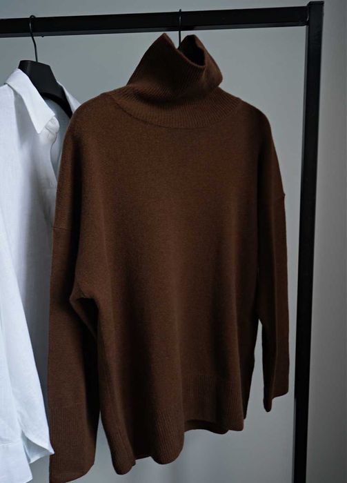 Светр з вовни та кашеміру з високим коміром Massimo Dutti