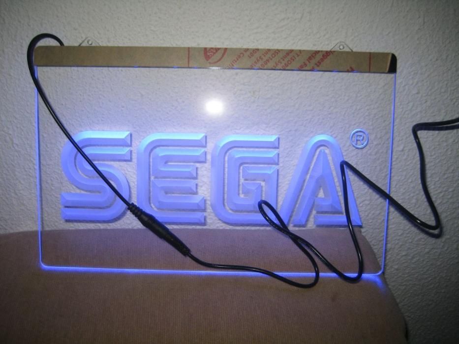 Acrilico luminoso LED azul Sega/Nintendo