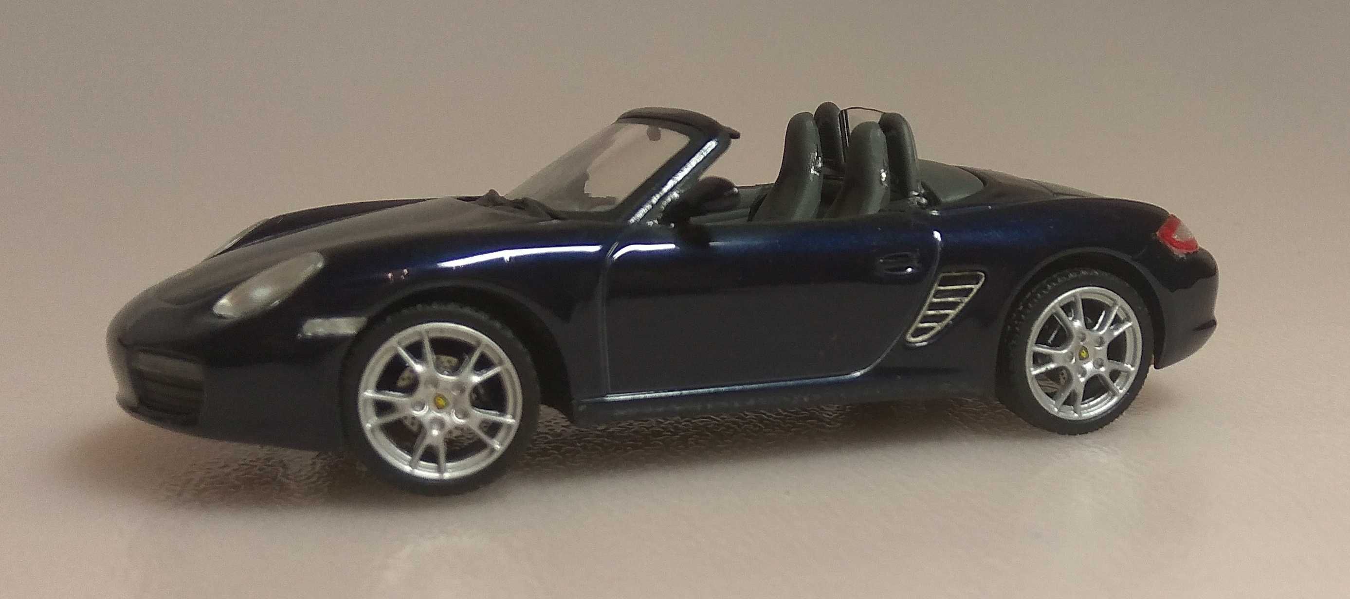 модель Porsche Boxster Cabrio 2006 Schuco 1/43