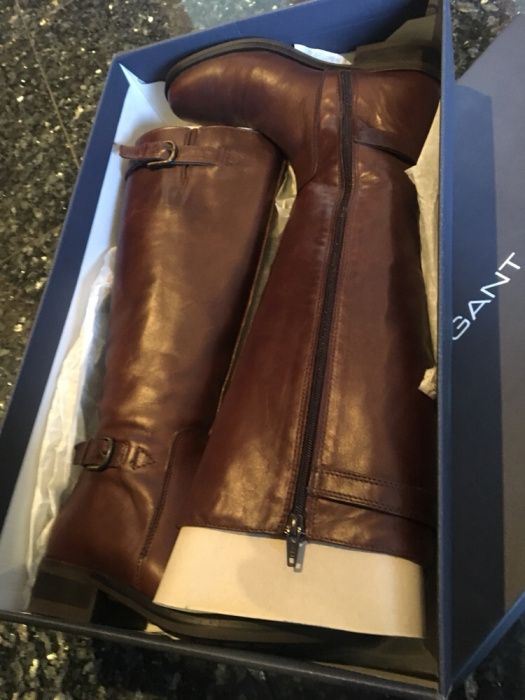 Gant botas Originais Novas em caixa, nunca usadas.Valor não negociavel