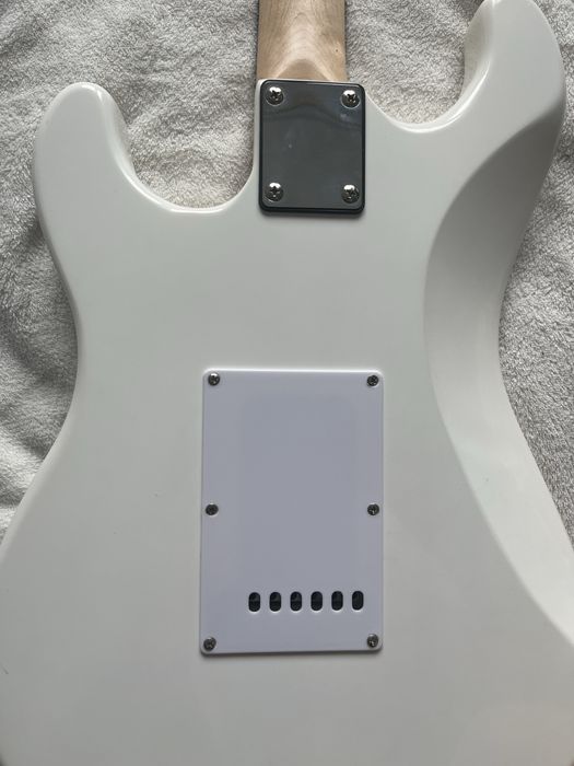 Gitara elektryczna carter