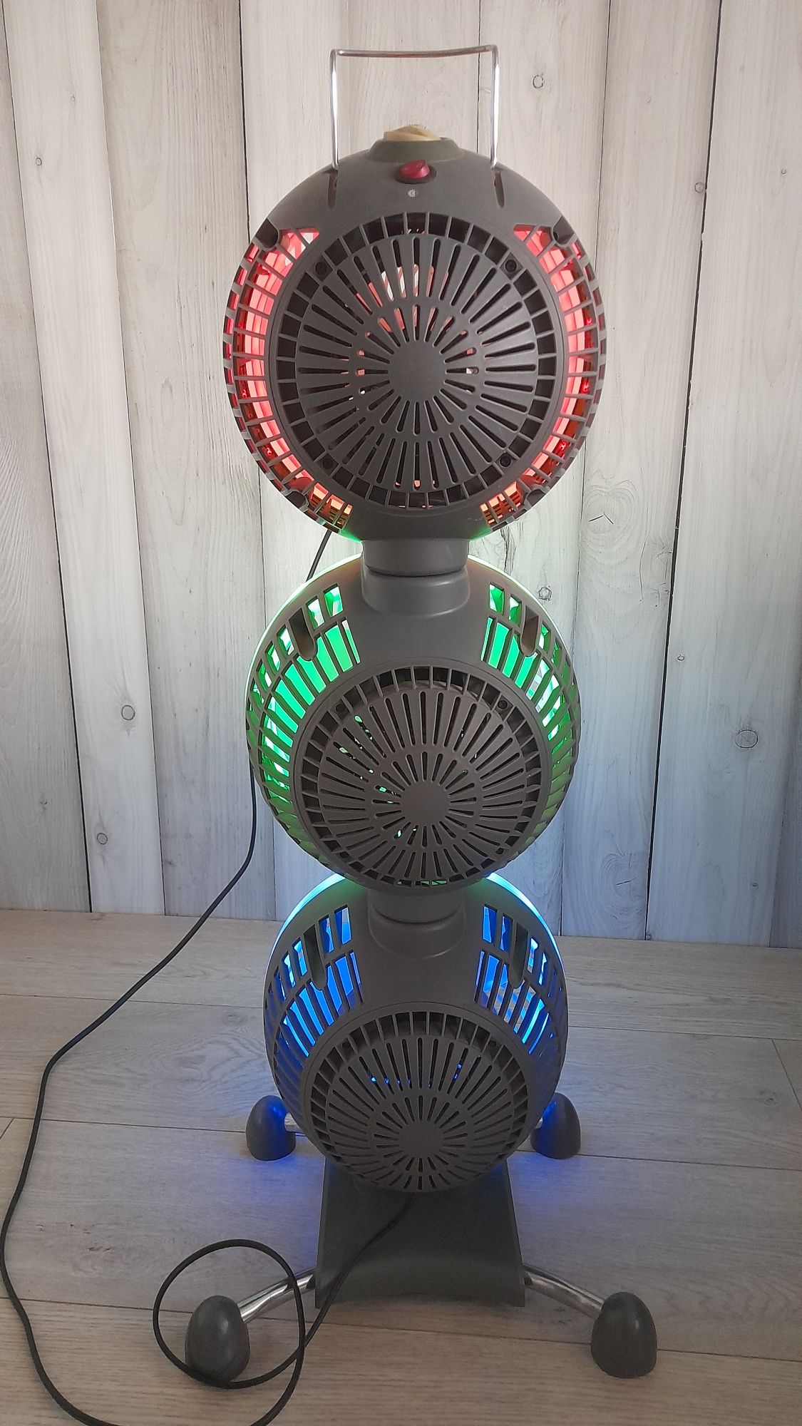 Wentylator Honeywell LED.