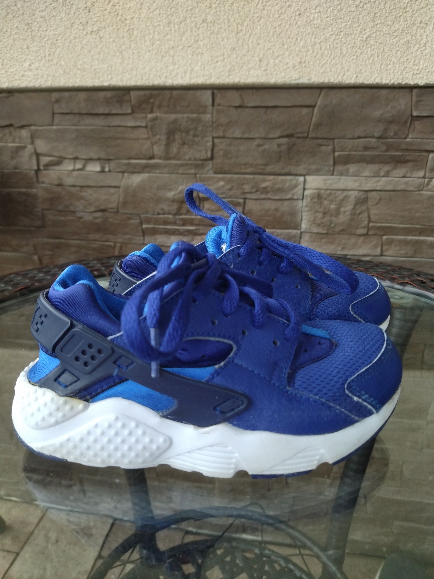 Nike Huarache 27, 5