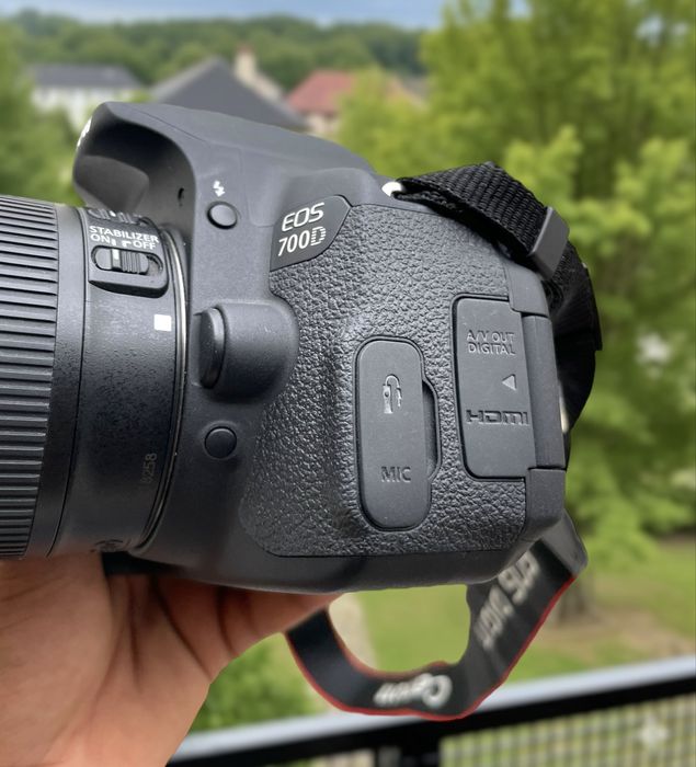 Canon Eos 700D + 18-55mm + bolsa