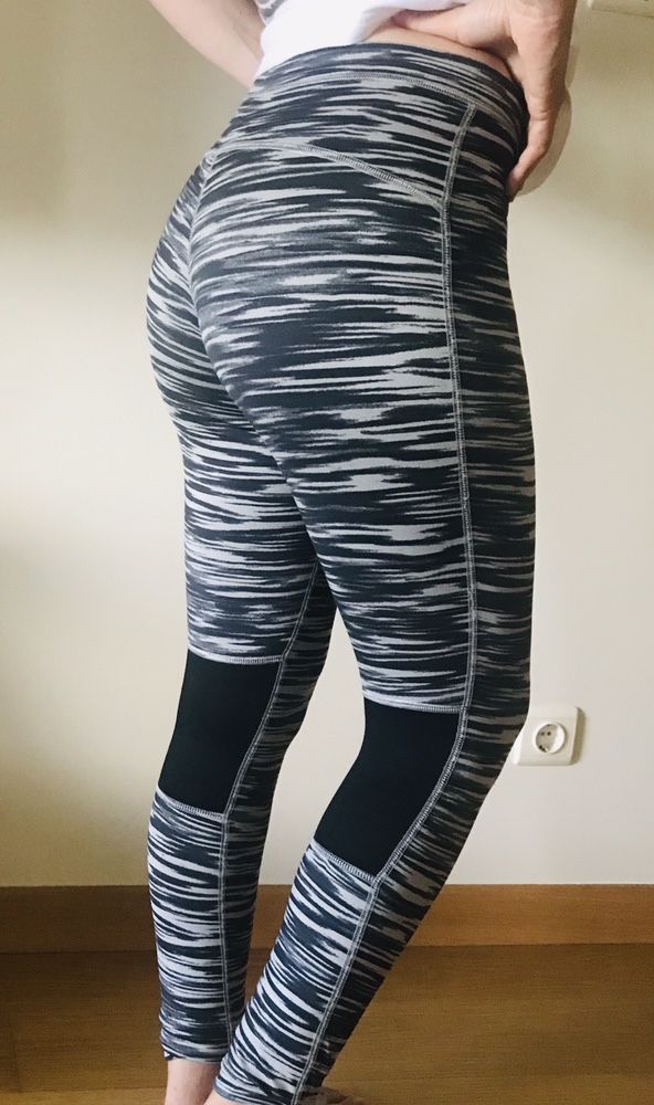 Calças  Guess e leggings Nike