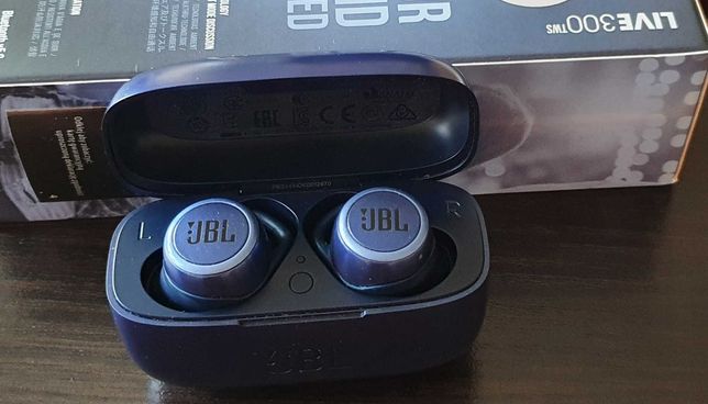 JBL Live 300TWS - Bezprzewodowe słuchawki douszne - niebieskie