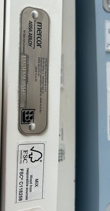 Drzwi ogniowe Mercor z samozamykaczem