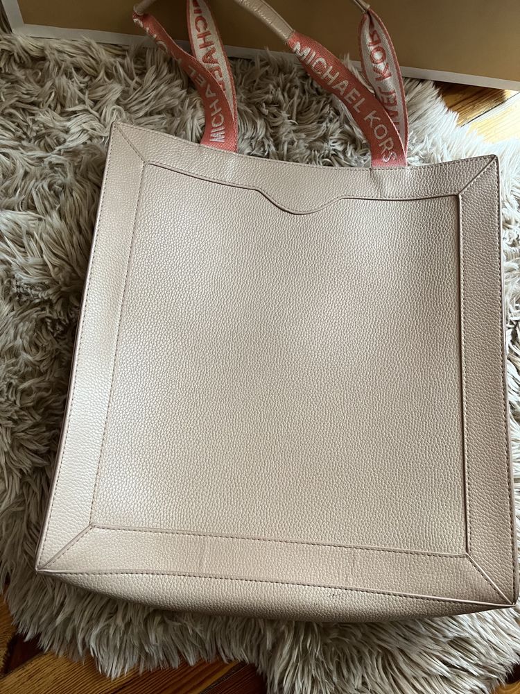 Michael Kors torba shopper shopperka do ręki na ramionach beż
