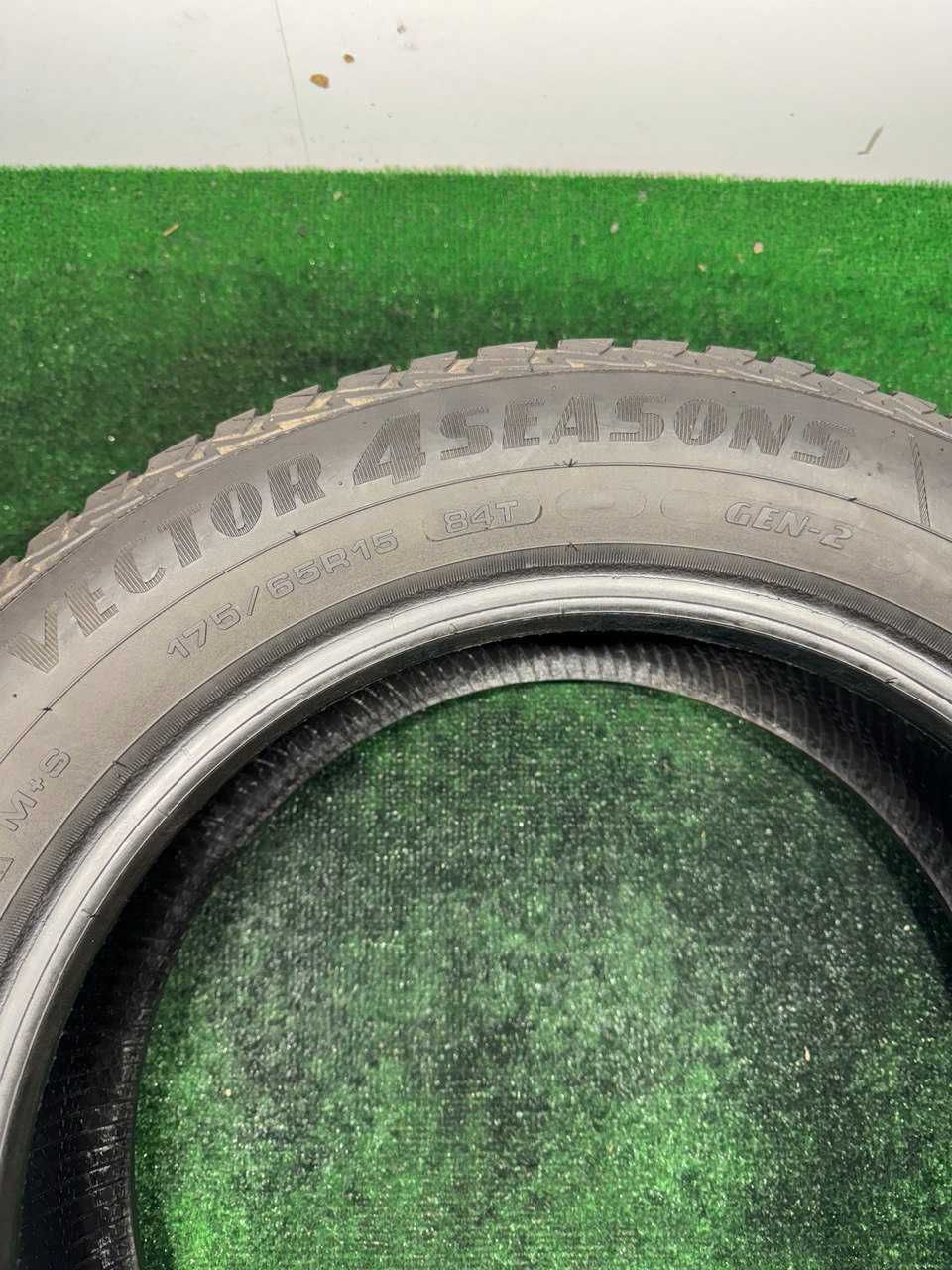 Opony całoroczne Goodyear Vector 4Seasons G2 175/65R15 84 T 2021r.