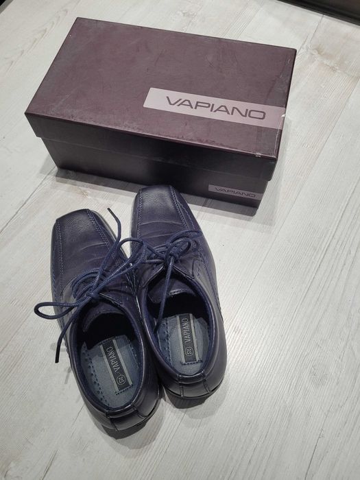 Buty chłopięce eleganckie