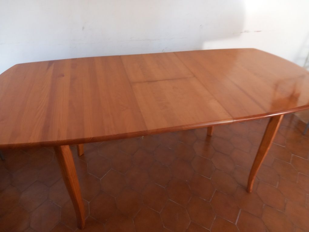 Mesa de cozinha c