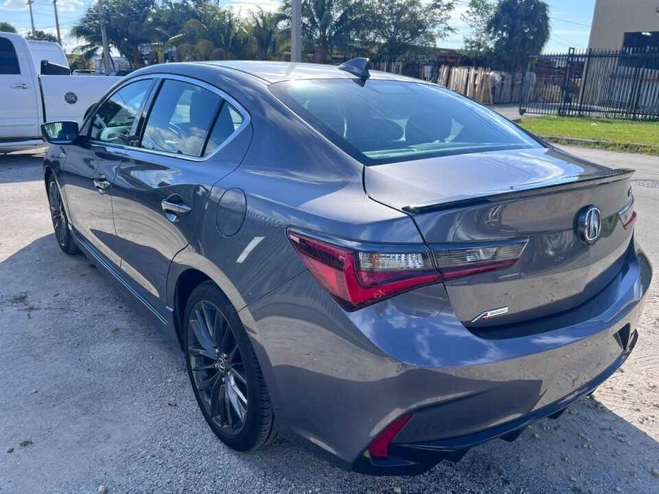 2022    Acura    ILX