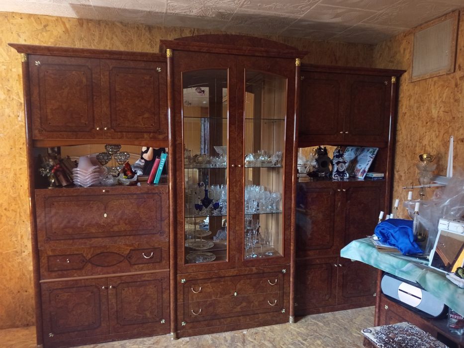 Меблі б/у виробництва Італія та Україна