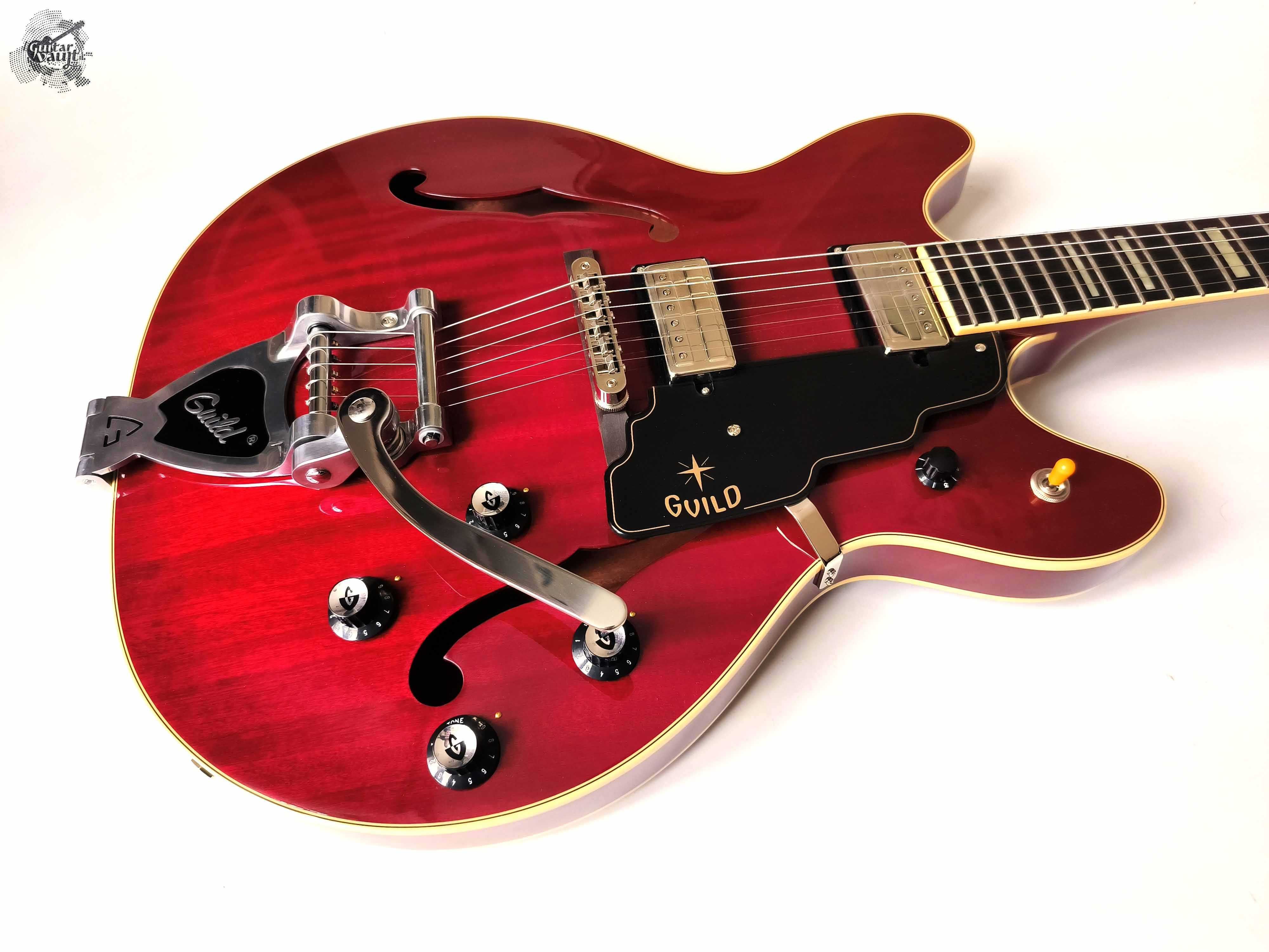 Mint! Guild Starfire V '2022 Cherry Red w/case&accs