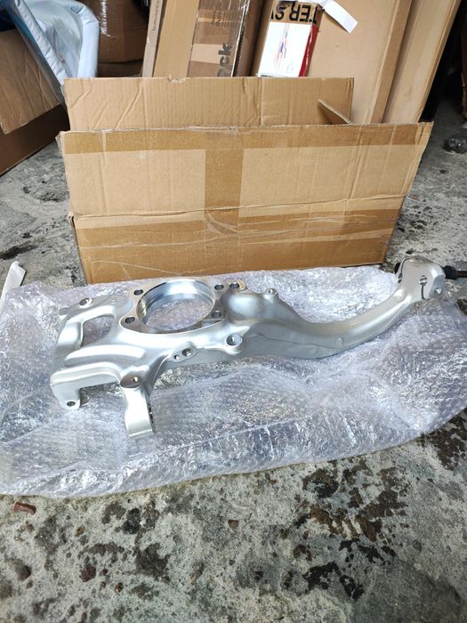 ZWROTNICA PRAWA AUDI A4 A5 Q5 2008 -2019 nowa