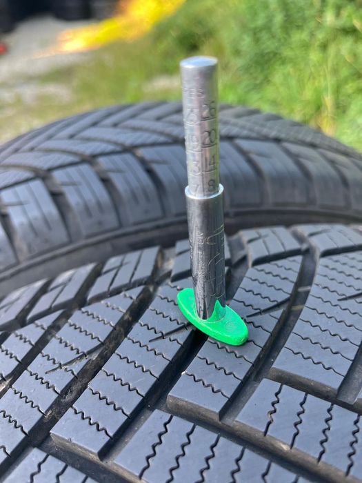 Opony całoroczne 225/55r19 idealne 24r