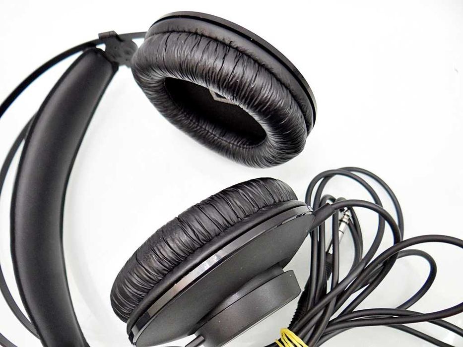 Słuchawki AKG K52  / Nowe / Eko Komis