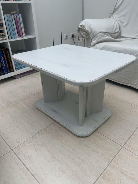 Sofa : cama 3 lugares 1 sofa  individual carrinho cha e mesa de centro