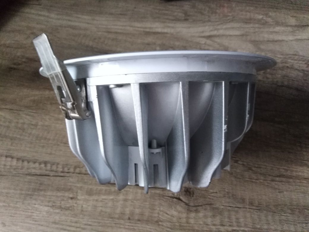 Lampa LED 30W Bemko sufit podwieszany