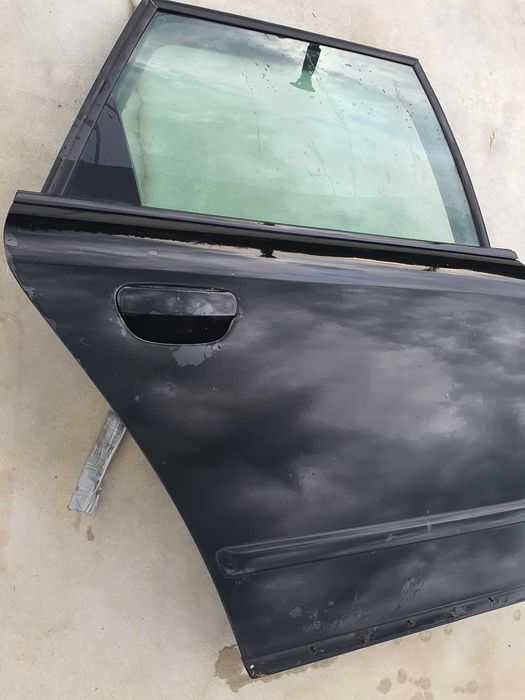 Audi A4 B6 drzwi prawy tył kolor LZ9W AL