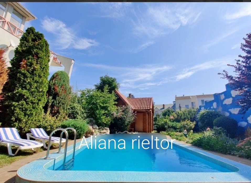 Сдам  дом с баней Совиньон 1 до лета