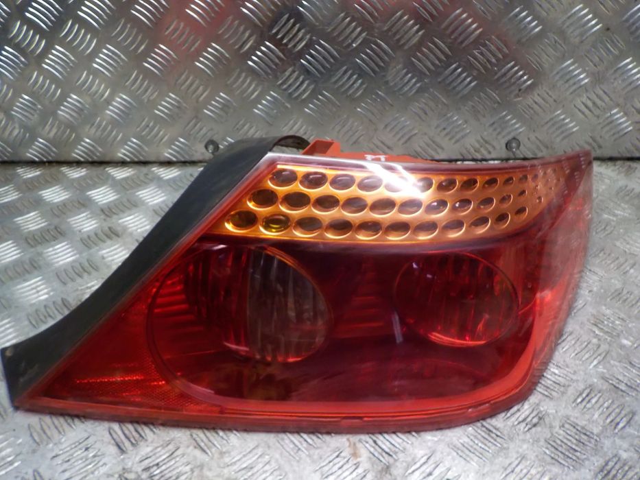 PEUGEOT 407 COUPE LAMPA PRAWA TYŁ