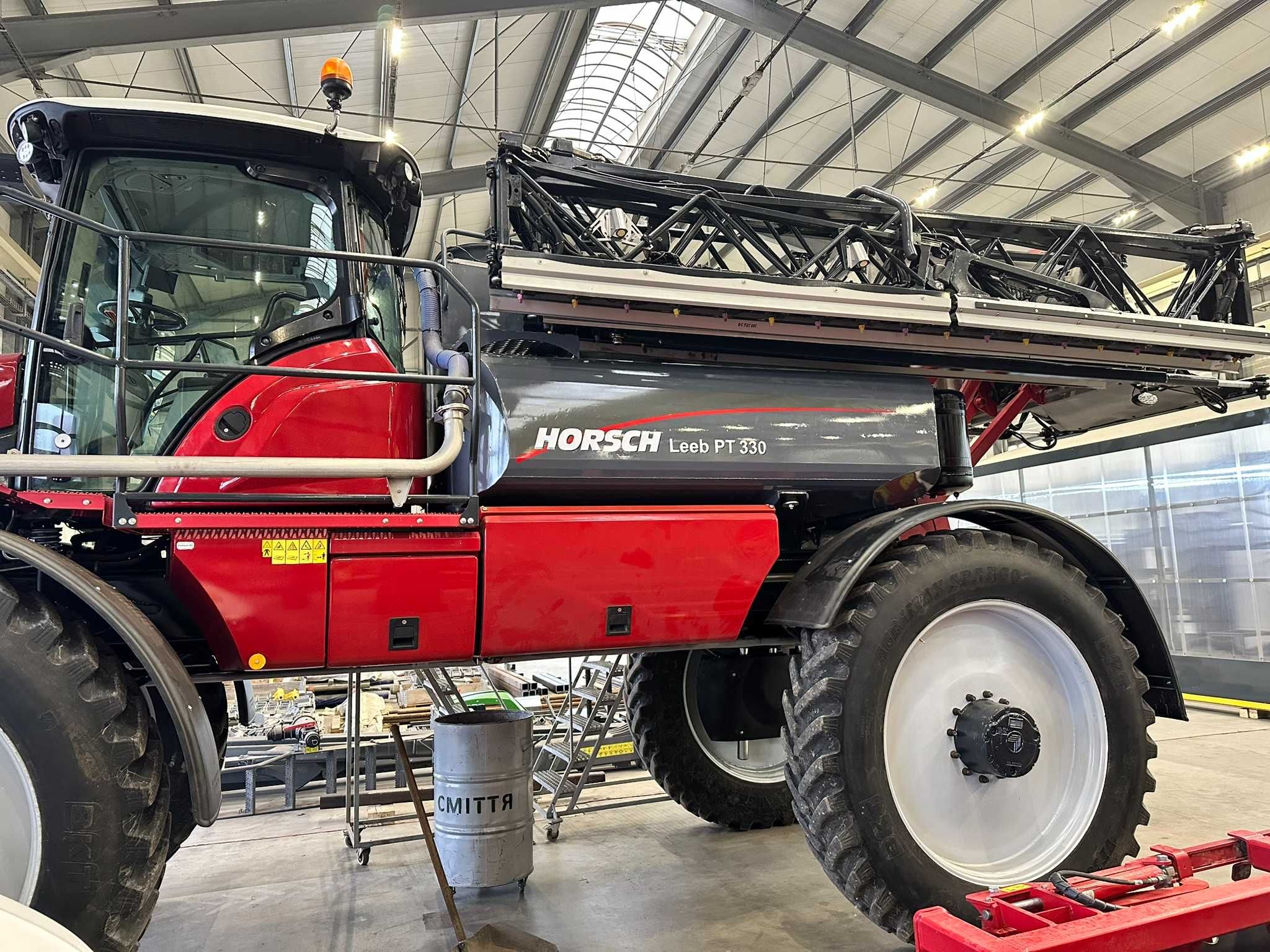 Обприскувач Horsch Leeb PT 330