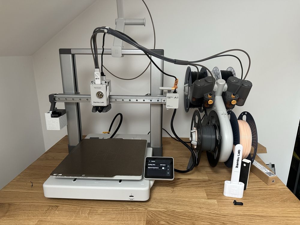Bambu lab A1 combo z AMS tylko 450h