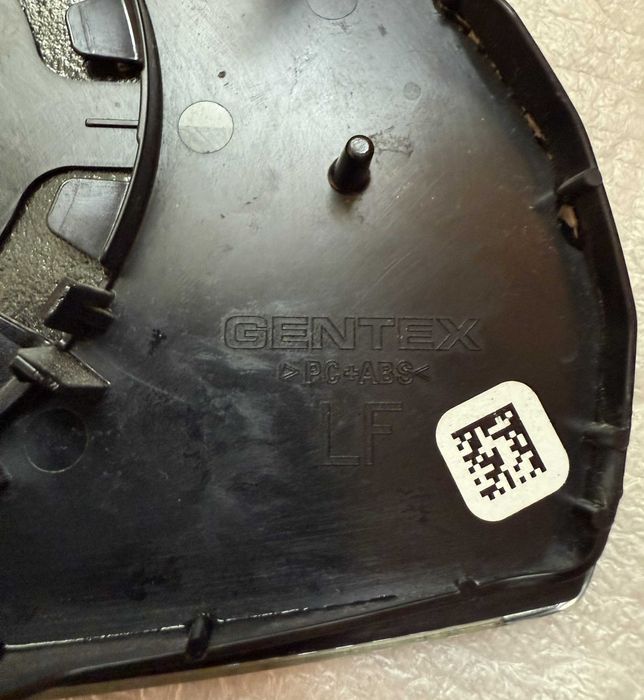 Вкладиш дзеркала лівий на AUDI Q5 SQ5 80A, Q7 4M Aрт: 925-1702-001M