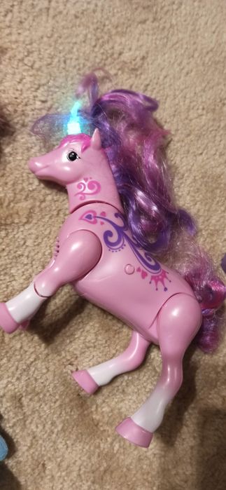 Little live pets Iskierka