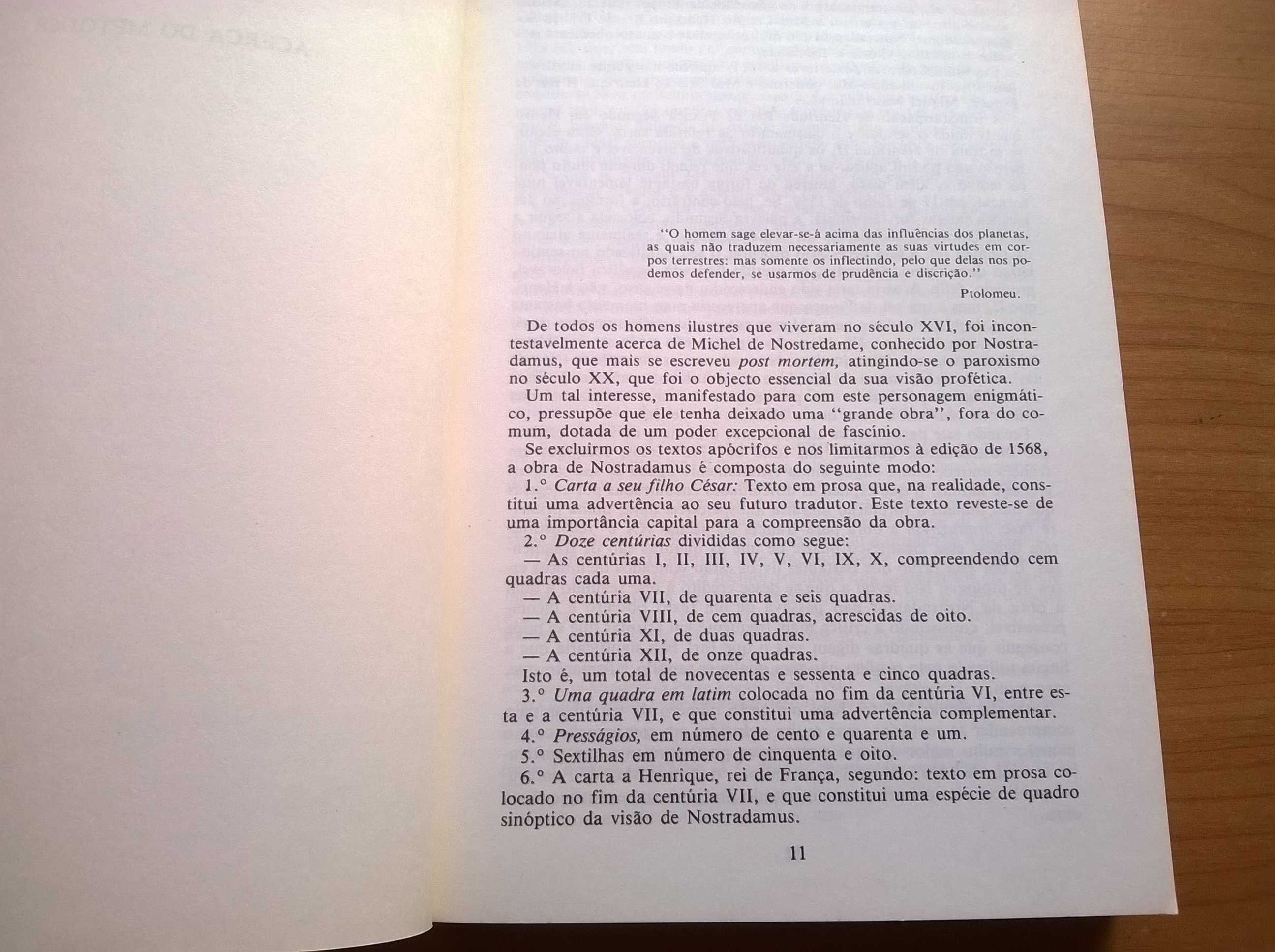 Nostradamus - Historiador e Profeta - Jean Charles de Fontbrune