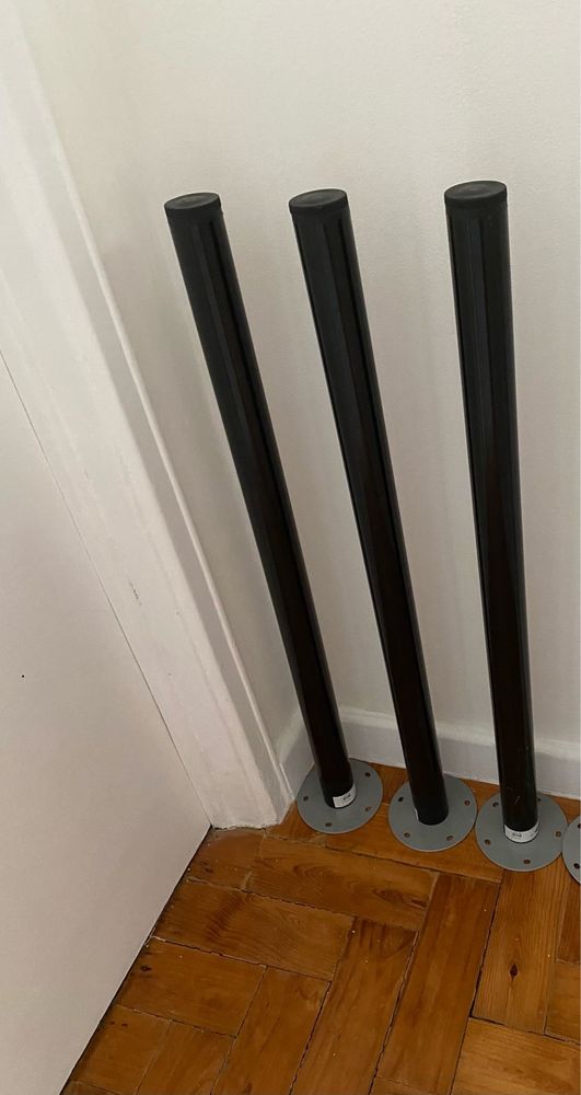 Quatro pés para mesa/tampo Ikea