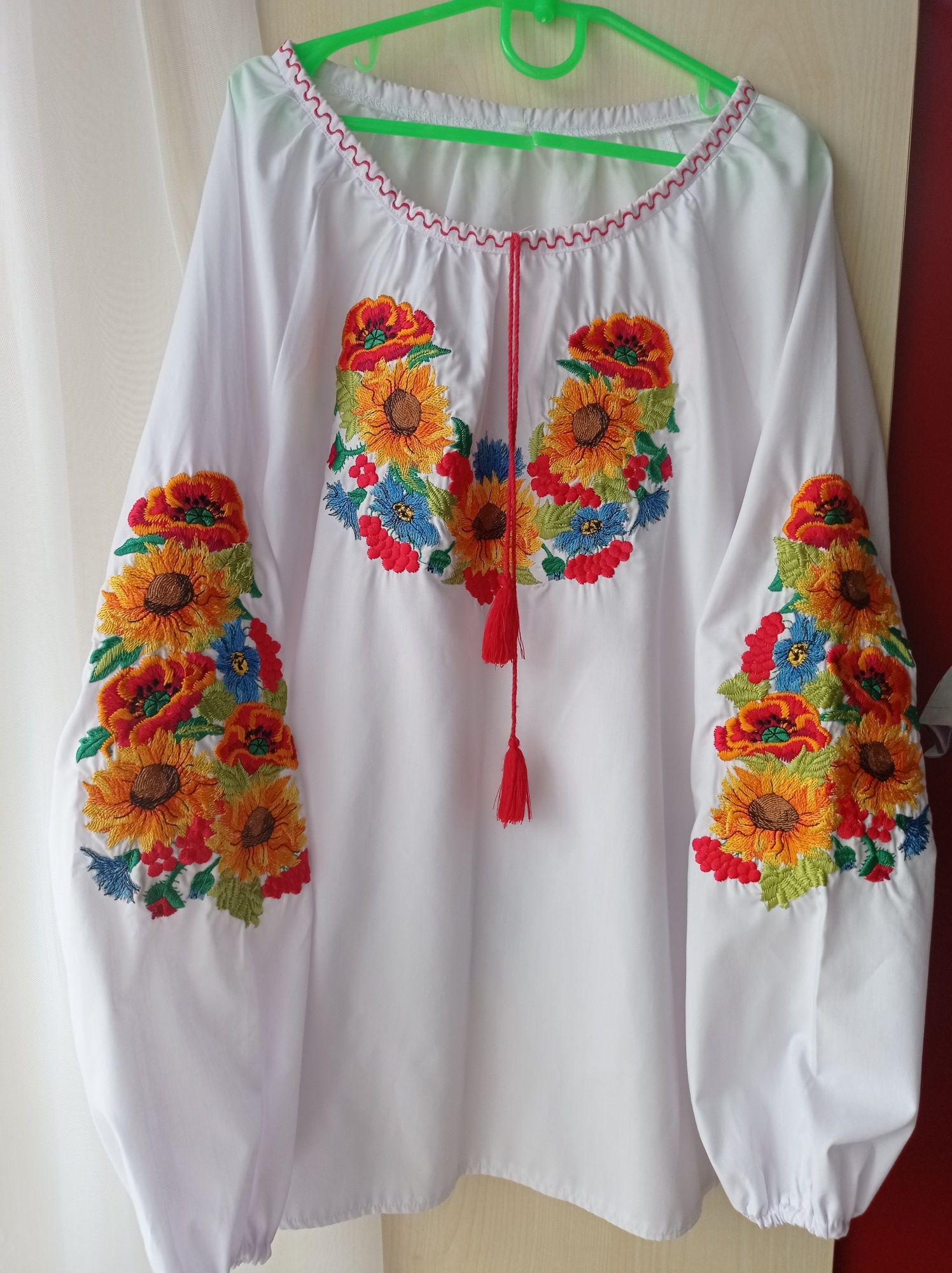 Вишиванка для дівчинки